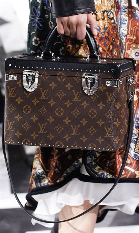 louis vuitton kollektion 2016 taschen|Louis Vuitton umhängetasche.